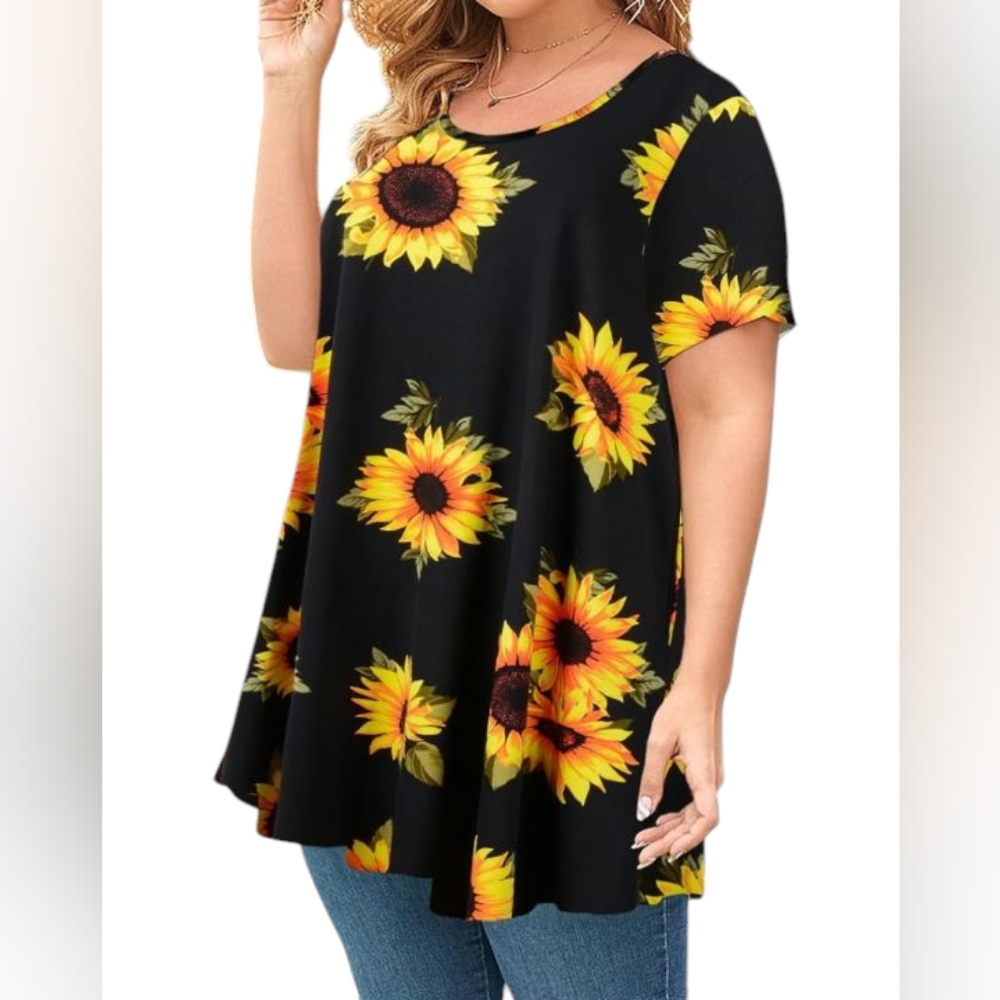 🆕 Women's PLUS SIZE Sunflower Print Short Sleeve Tunic Top
